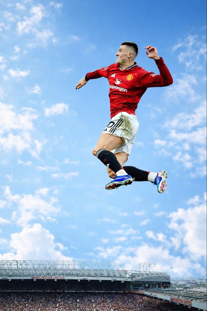 ditectiveone1's tweet photo. Air Sesko @ManUtd 😅😅 https://t.co/CoRscSuwES