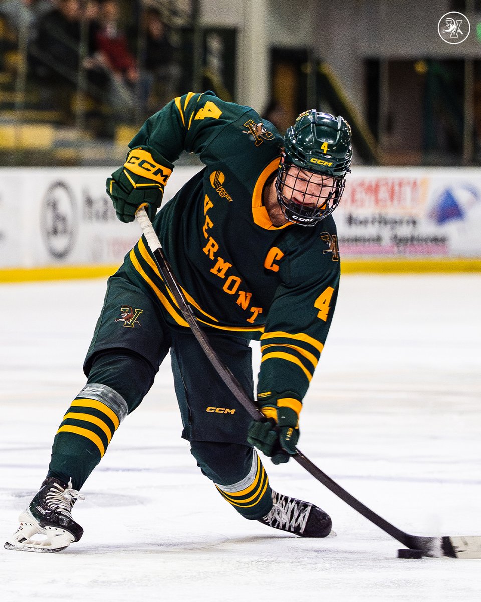 UVM Men's Hockey tweet media