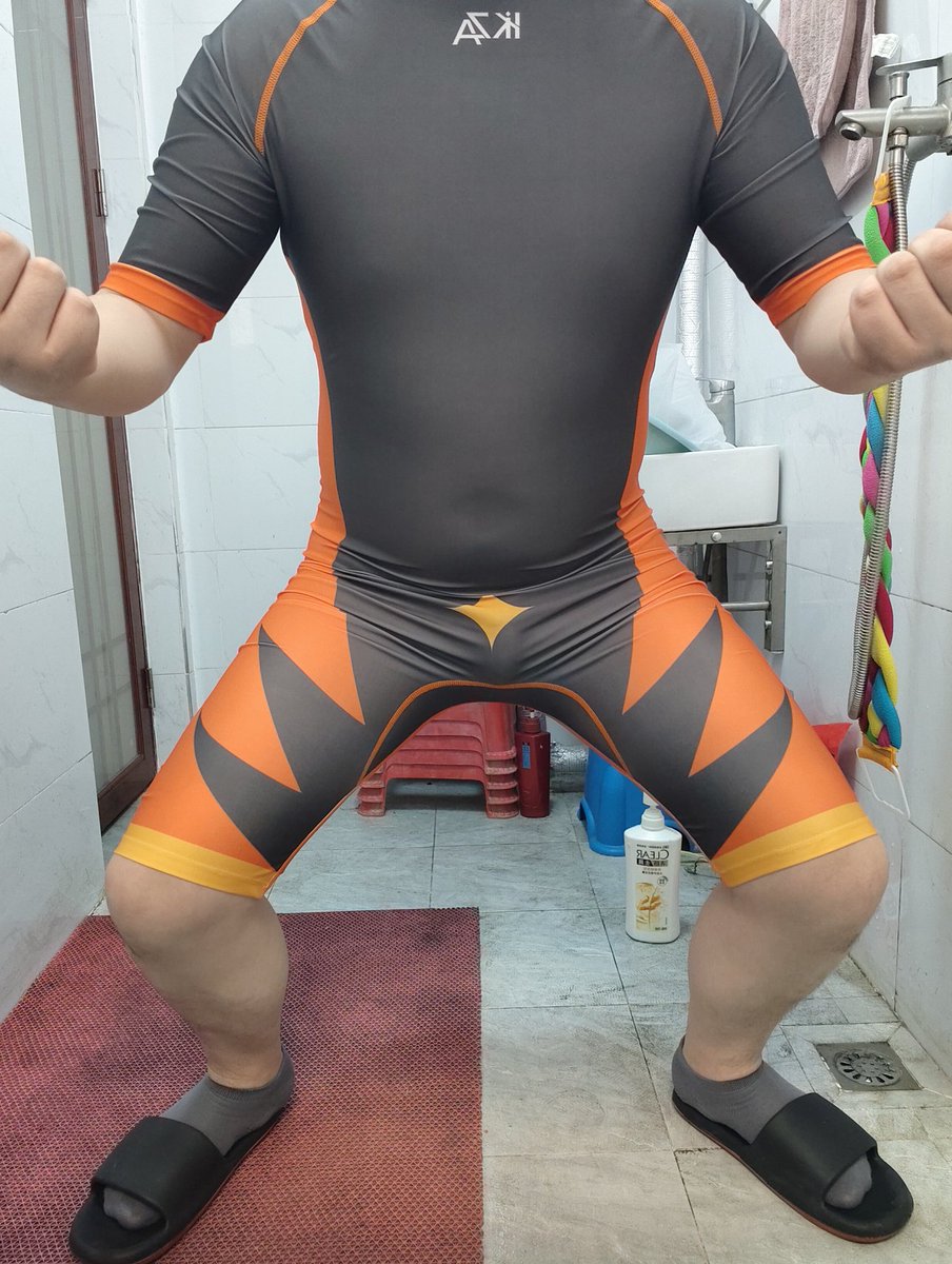 郁闷虎 tweet media