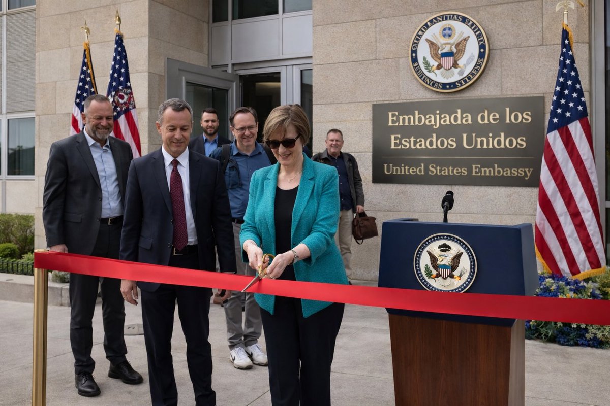 ElObservadorBinario tweet media