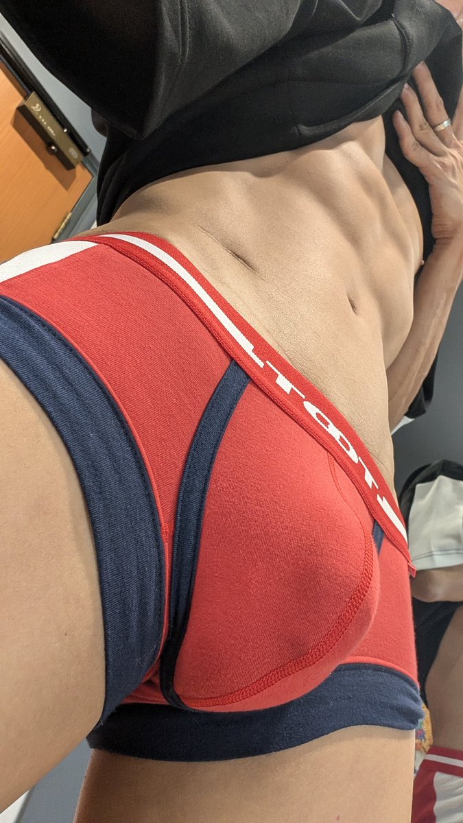 CheeFitness tweet media