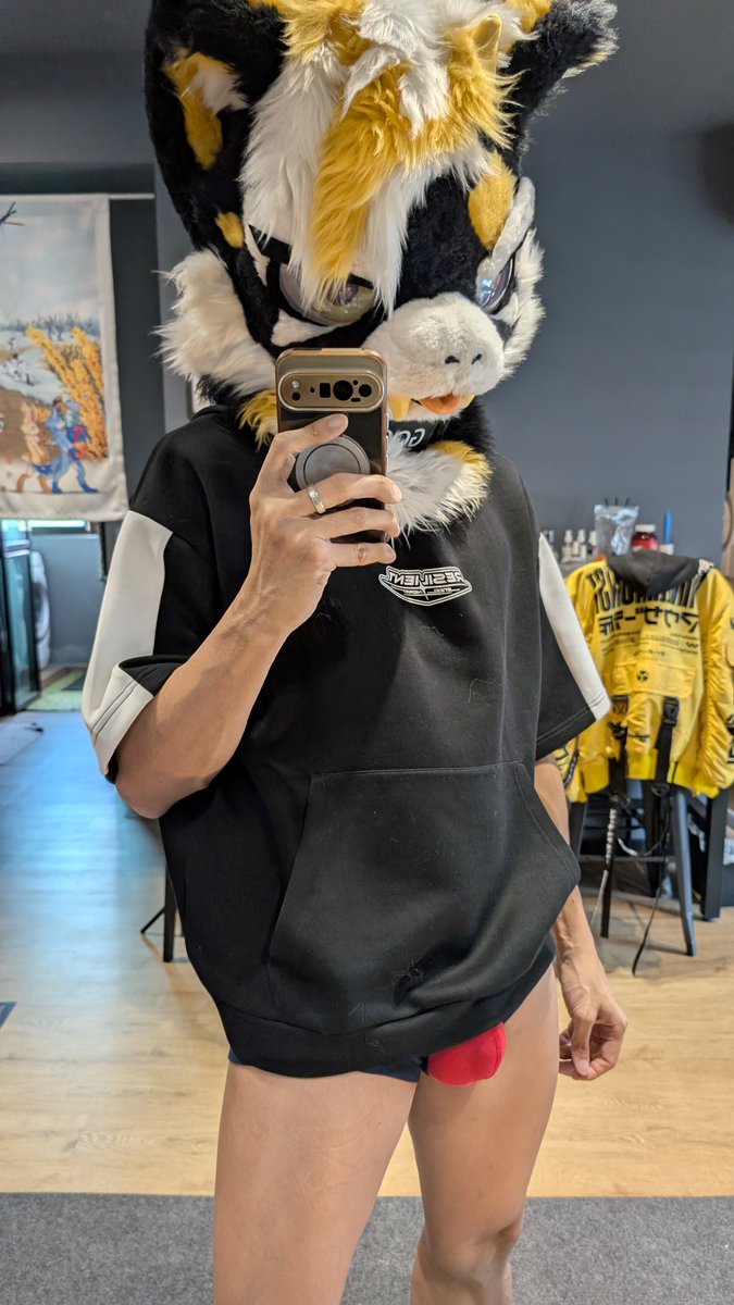 CheeFitness tweet media