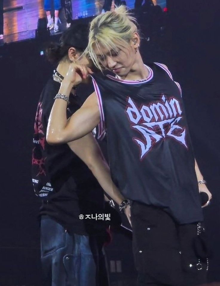 flx the type to look back at it huh