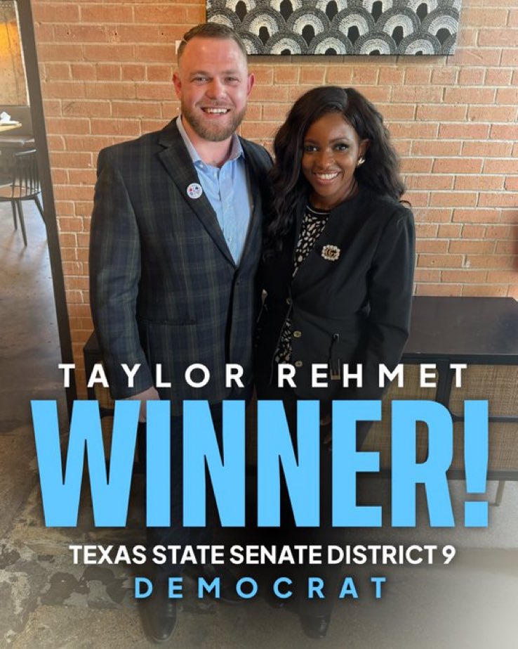 Zwolennicy Donalda Trumpa obudzili się dziś rano i dowiedzieli się, że Demokrata  Taylor Rehmet wygrał w okręgu w Teksasie, który od 1991 roku jest republikański.
Po 35 latach padł mit 😂