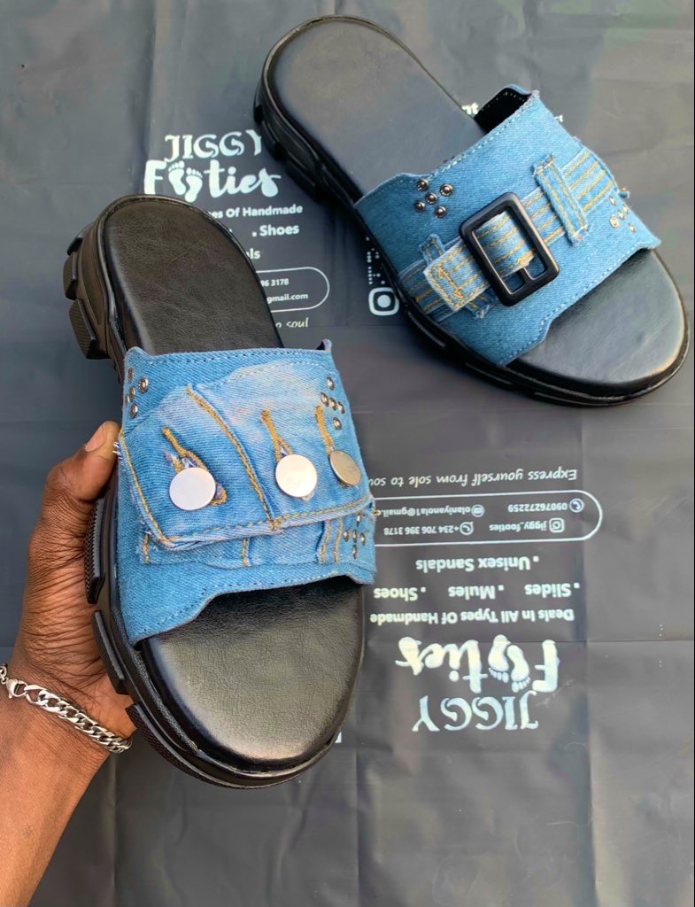 AlaniNotAlani's tweet photo. One of the pieces neatly crafted and designed by me in January https://t.co/DdwlTIA8X6