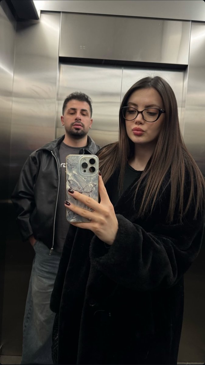 Sblbzdgan's tweet image. Çok mu güzelsiniz siz acabaa🤍🧿 #elsed