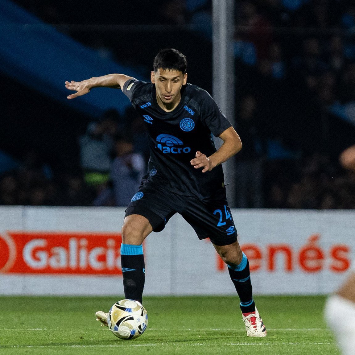 🚨 Lucas Zelarayán, Alexis Maldonado y Juan Velázquez NO viajan a La Paternal para el partido entre #Argentinos y #Belgrano.

👉🏻 Lucas Zelarayán: Tiene una molestia en la rodilla y será resguardado por precaución.

👉🏻 Alexis Maldonado: Tiene una molestia muscular.

👉🏻 Juan