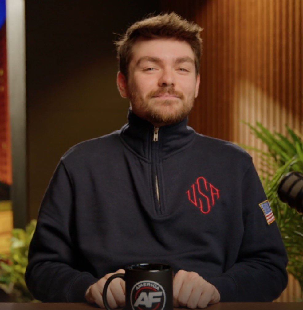 He’s still streaming in Epstein’s sweater btw.
