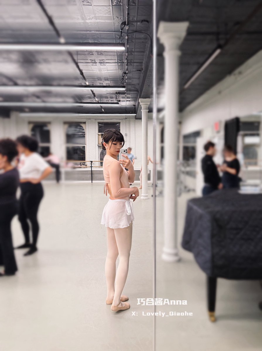 Lovely_Qiaohe's tweet photo. 粉粉嫩嫩地去芭，每周的多巴胺时光
#芭蕾 #ballet https://t.co/BkQPRR7bwB
