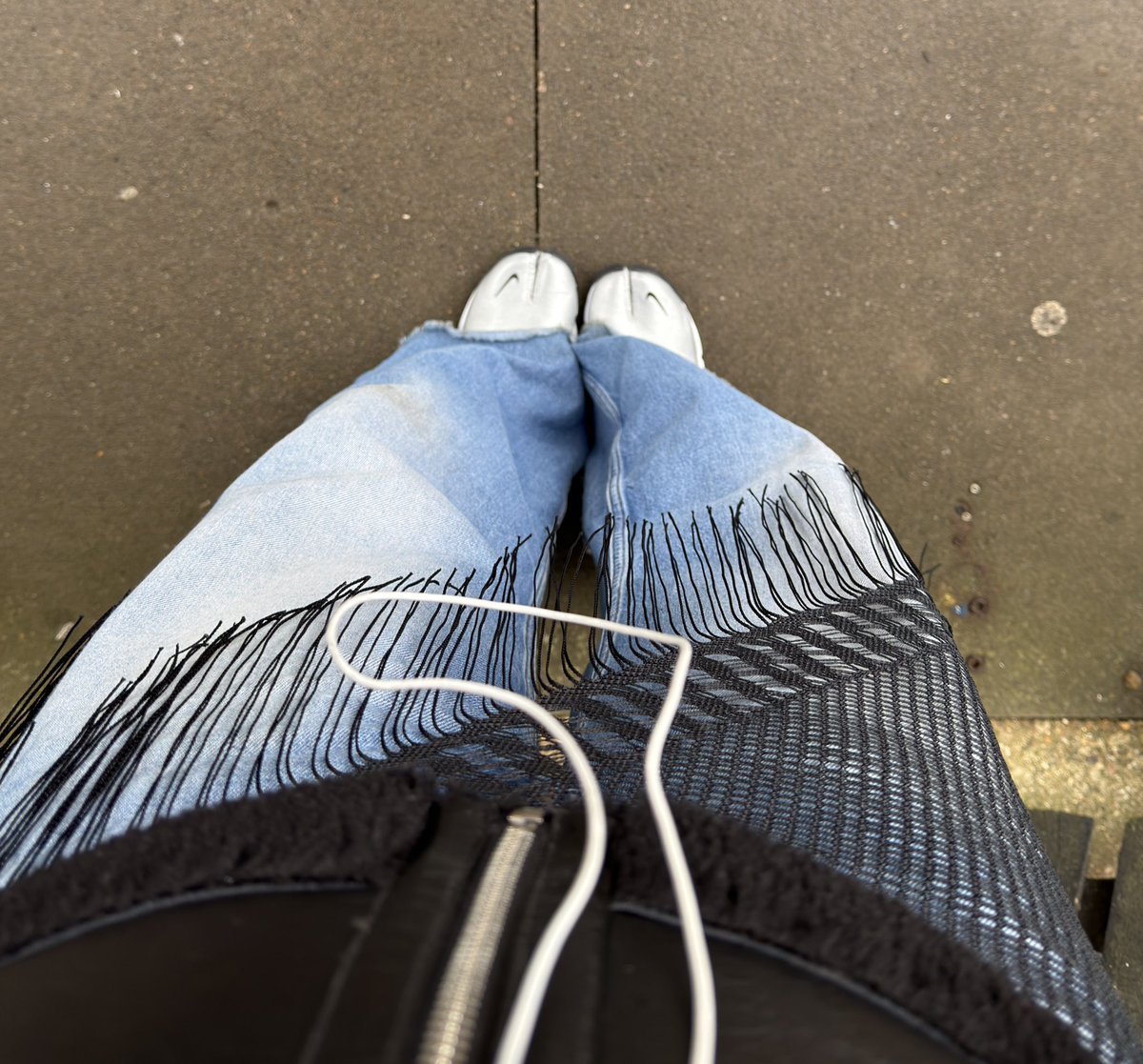 me and my nike rifts against the world