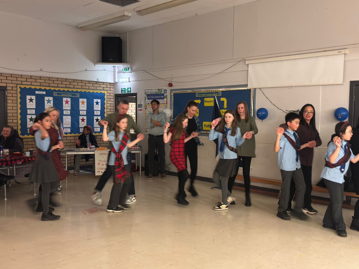 Mrs Mooney tweet media