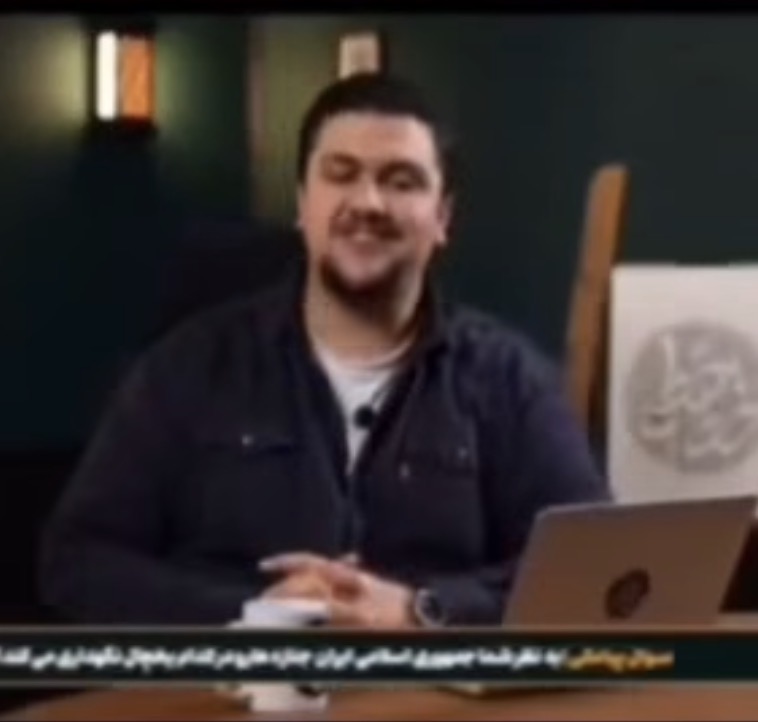 sumofab's tweet image. من سعی می کنم آدم های خارج قدرت واقعی رو قضاوت نکنم. اما بعضی آدم ها واقعا حقیرن. لیسیدن کاسه توالت پشت سر ظالم و پیچوندن خنجر تو دل مظلوم واسه دیده شدن یا چندر غاز حقوق آخه؟ چطوری یه آدمی به این نقطه می رسه من نمی فهمم.