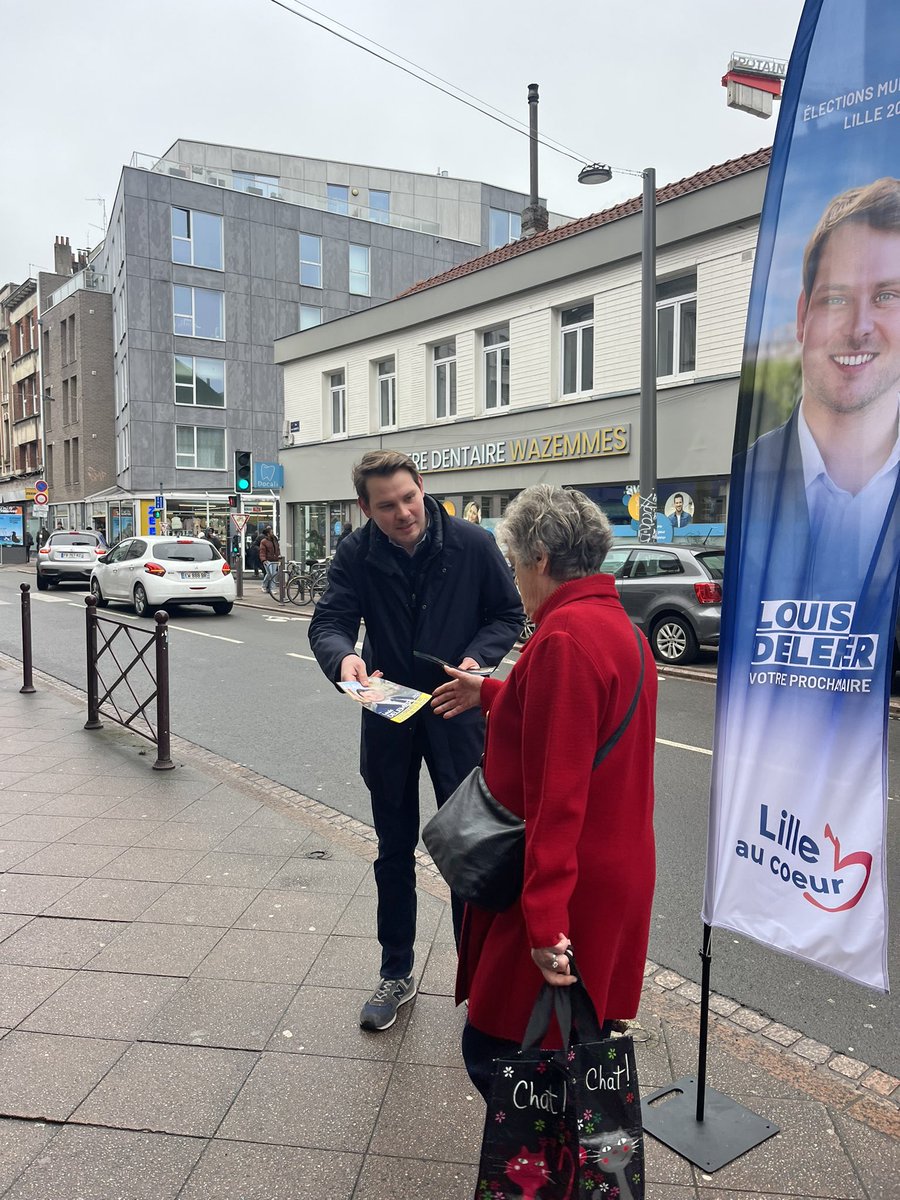 AvecDelemer's tweet photo. 💬 Comme tous les dimanches, l’équipe de @LilleAuCoeur, mobilisée autour de @DelemerLouis, à #Fives, au #VieuxLille, et à #Wazemmes ! 👊
Venez à notre rencontre ↩️ https://t.co/afSfWlpRIg
#LesJeunesAvecLouis #Lille https://t.co/sPWnuHhsKS