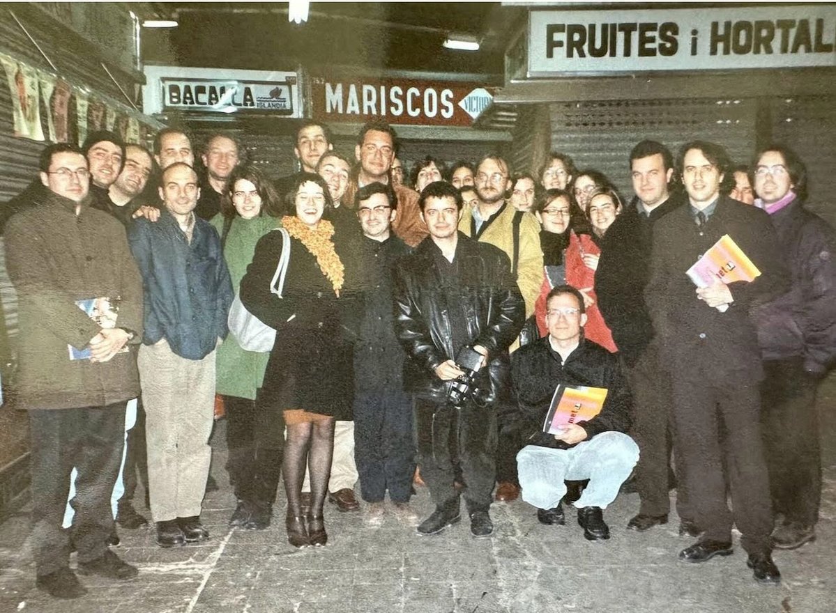 editorial/boletín scalae de febrero: Sobre una encrucijada en la que arquitectos y arquitectas autoeditores coincidieron en una acción colectiva que sería semilla de trayectorias para el XXI, sobre la visión y palabras de Manel Gausa…
scalae.net/editoriales/20…
<a href="/COACatalunya/">Col·legi d’Arquitectes de Catalunya</a> <a href="/IAAC/">IAAC</a>