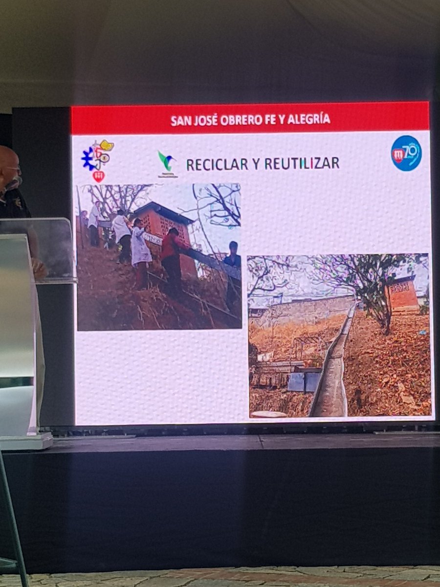 Topotepuy's tweet photo. Fe y Alegria con sus 173 colegios presente en el #TopoDesafio, participaron 5to año electronica, y construccion civil. Reciclar Reutilizar y rediseñar. Tranformar contenedores de desechos. Recuperando espacios publicos https://t.co/OKlBGDCKbz