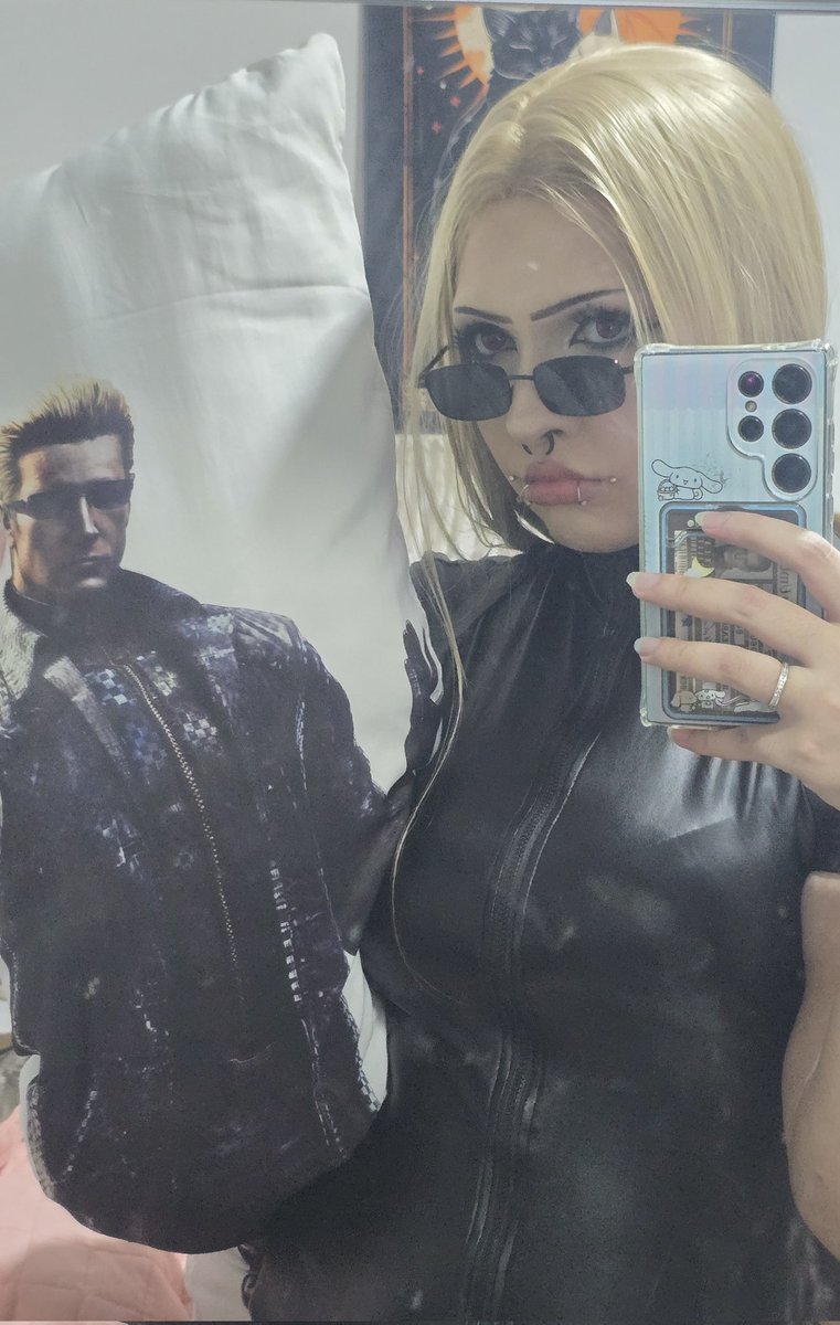 yunie (wesker's wife) tweet media