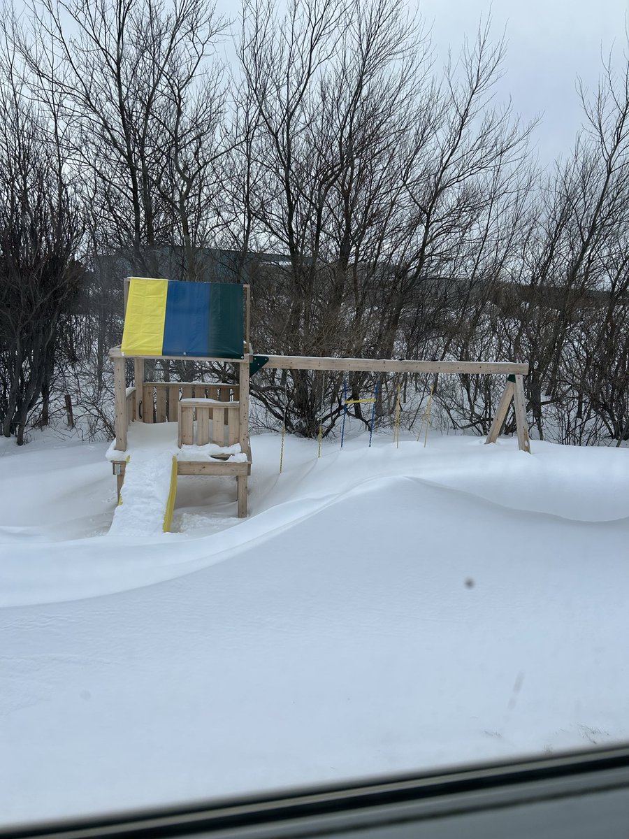 CourtneyAbbott's tweet photo. @EddieSheerr Bit more snow at my kids swing set, Eddie 😅. Musgrave Harbour https://t.co/hp9fDJKsa5
