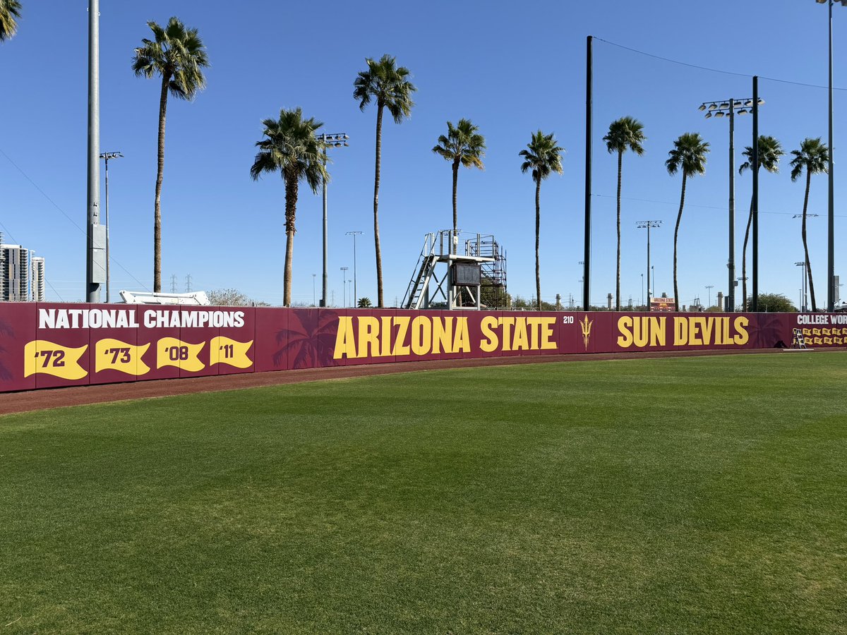 ASU Grounds Crew tweet media