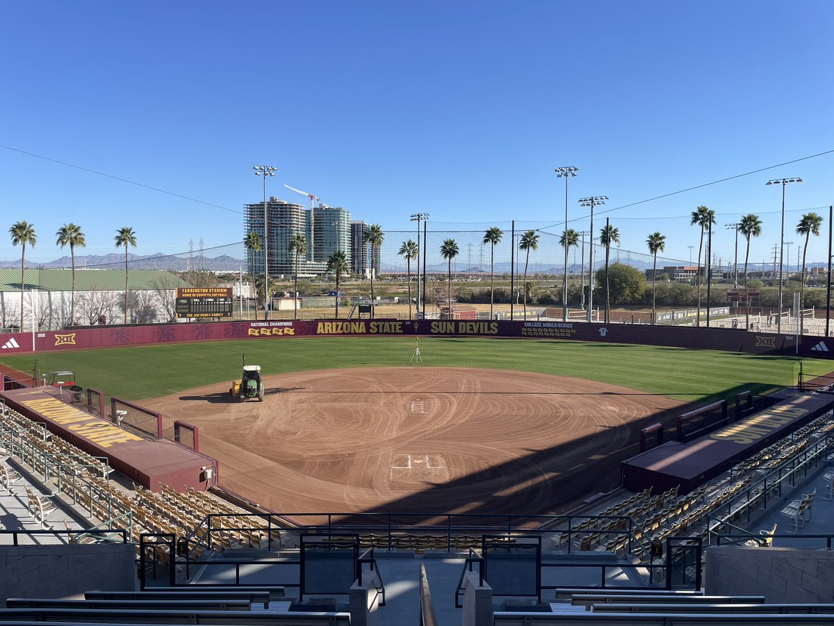ASU Grounds Crew tweet media