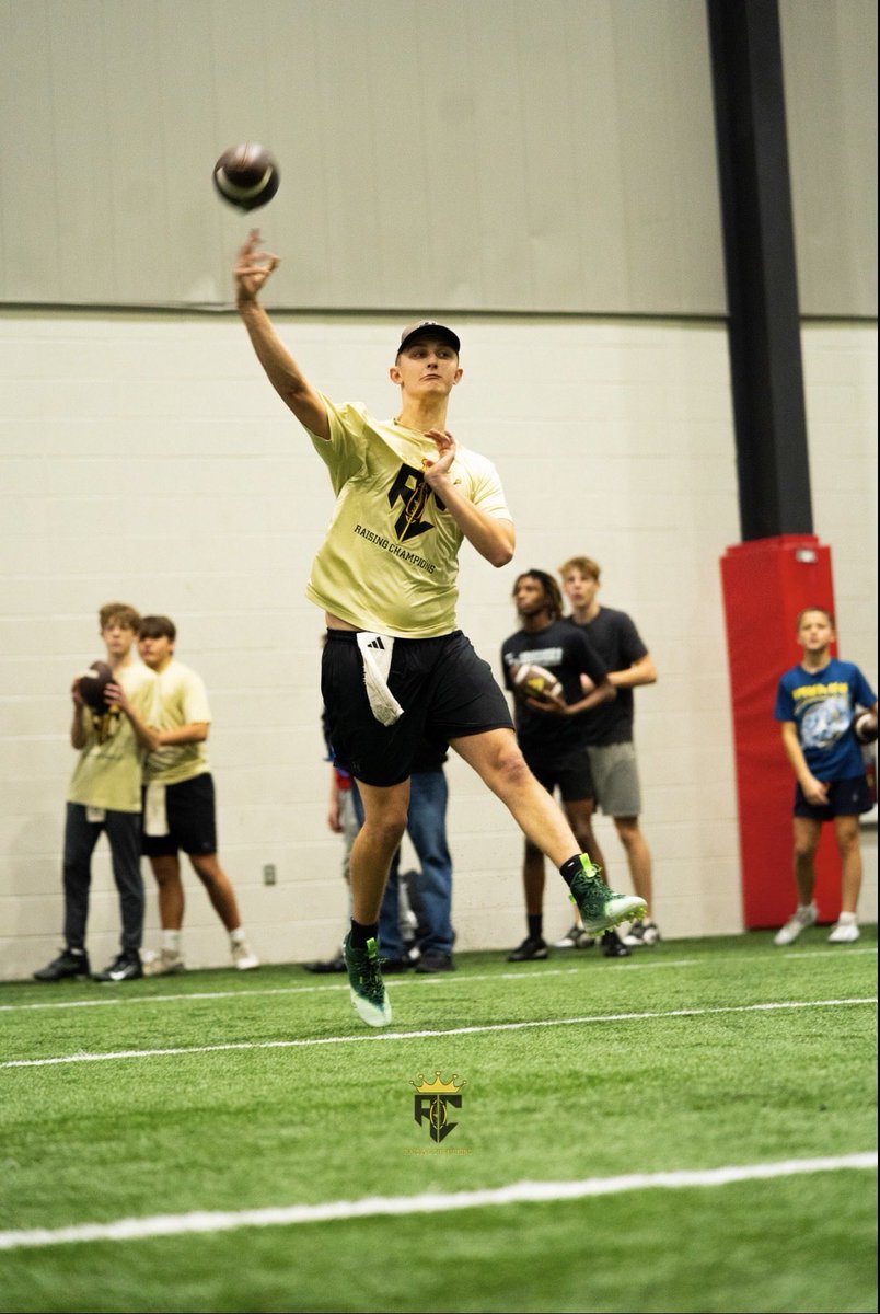 CarsonLewis2027QB tweet media