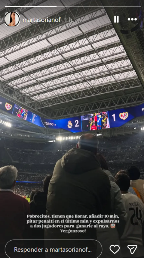 besoccer_ES's tweet photo. 📸 La 'story' de Instagram de la mujer de Isi Palazón

🤡 "Tienen que llorar, añadir 10 min, pitar penalti en el último y expulsarnos a dos jugadores para ganarle al Rayo" https://t.co/ADdBaZnEn1