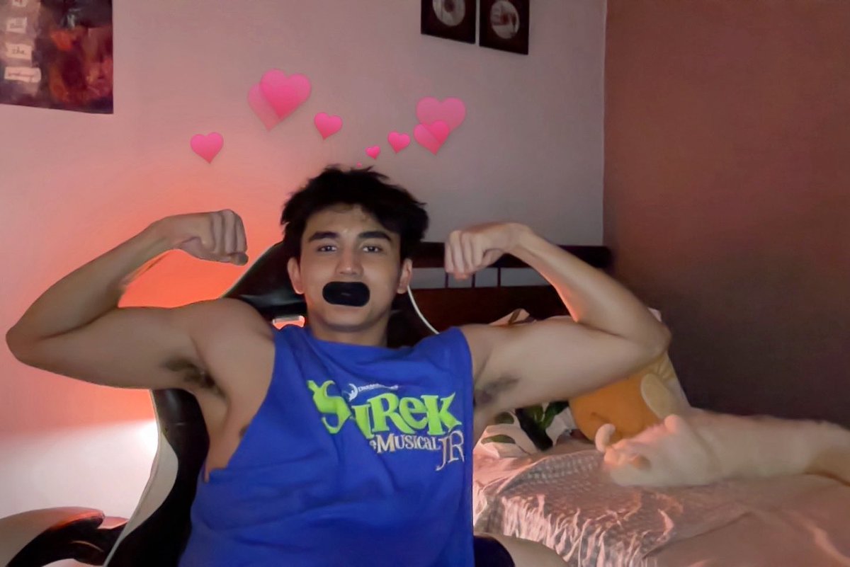 gracie abrams' bf (@redgecoronado) on Twitter photo 