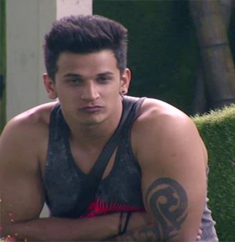 Im_AYAANBB13_'s tweet photo. Prince Had Also won the very first t
Task in BB9.🔥

Now once Again, Prince Narula Completed The Entire Task in just 28 Seconds, 

Showing LION Dominance &amp; Top-class performance 👏🏻
As a Result, one of his Fans will win ₹1 lakh 

He Will DOMINATE THE SHOW
#The50 #PrinceNarula https://t.co/x6syEEpwa1