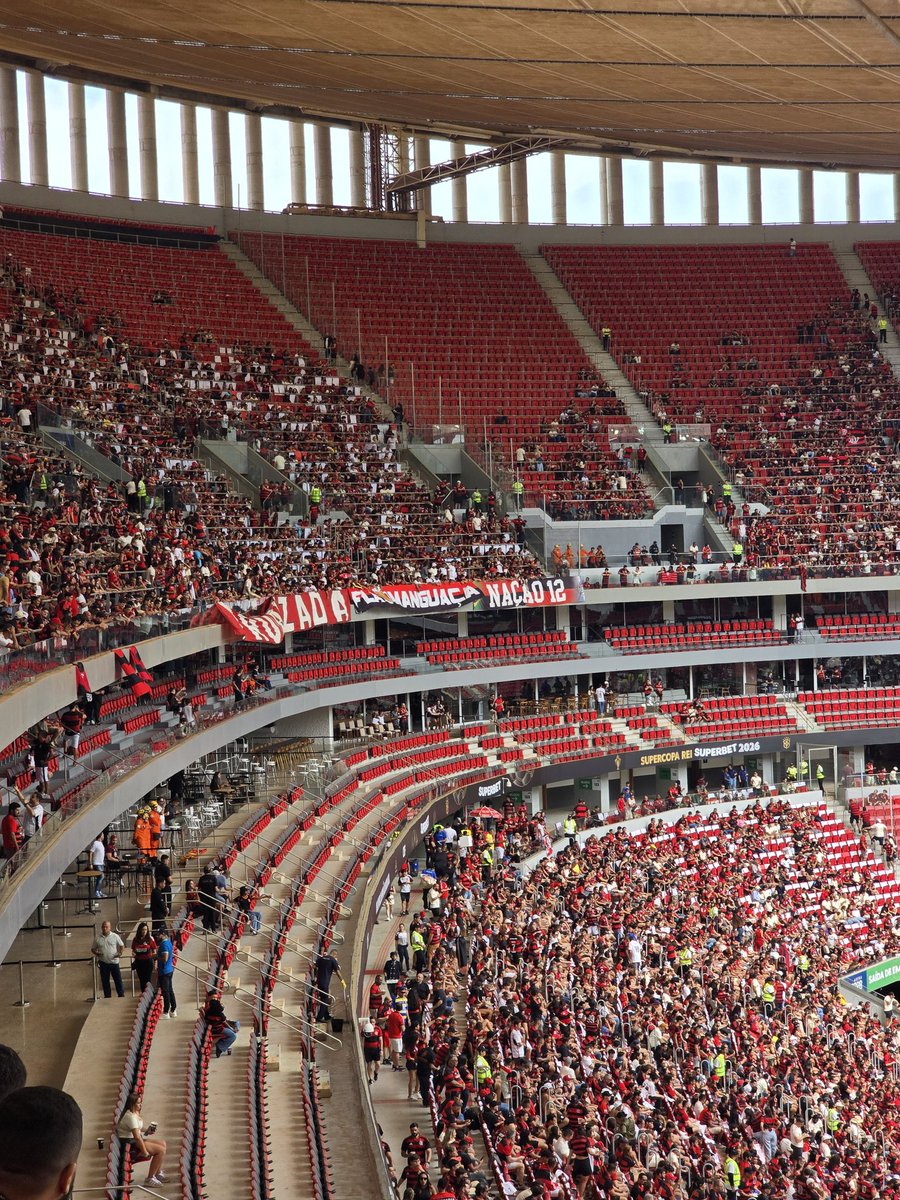 Já estamos presentes no Mané Garrincha para apoiar o Mais Querido em busca de mais essa taça!

PRA CIMA DELES, FLAMENGO!

#Nação12
#Nadanospara
#Flamengo

☝🏾✌🏾🥁🚩🏴