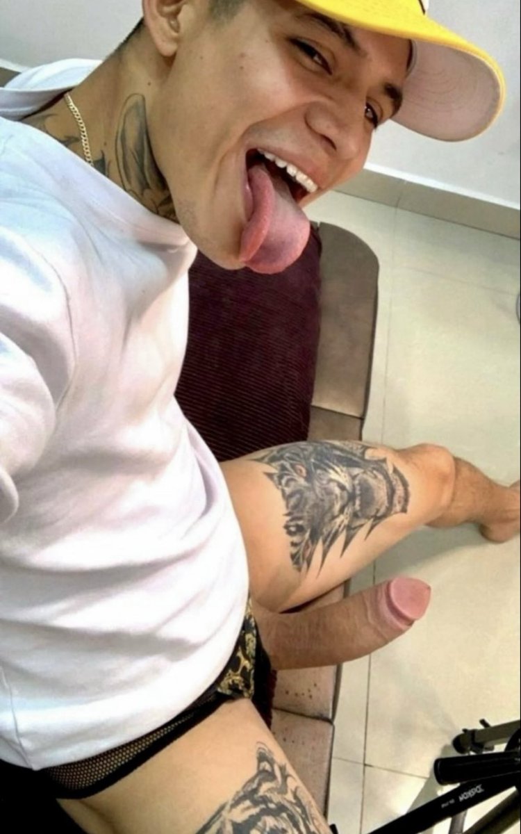 Chudai 😈⬇️⬇️
 
onlyfans.com/canelonfox