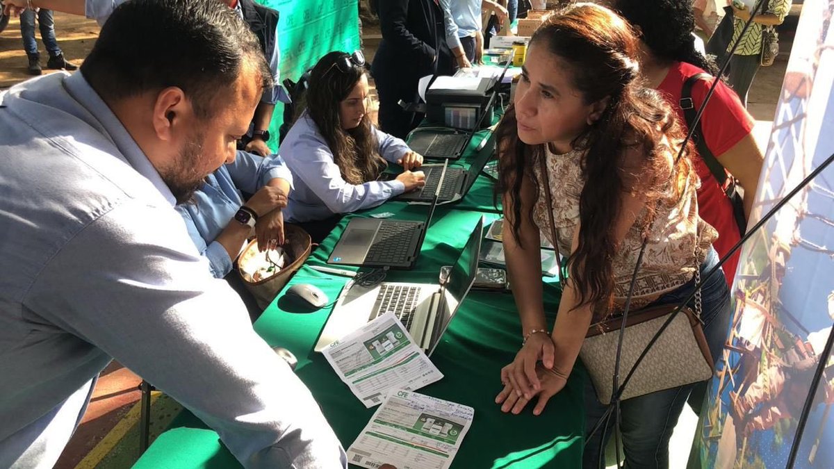 CFEmx tweet media