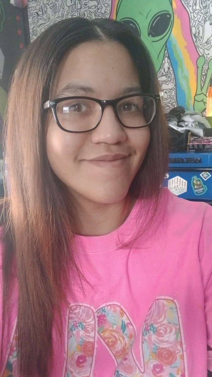 laura_johnson32's tweet photo. Hair did💕 https://t.co/FiZEHNUnvg