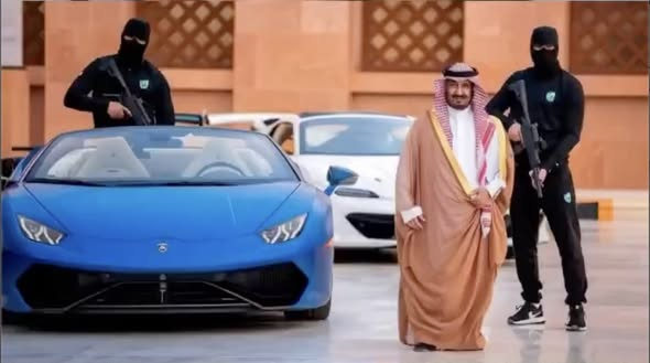 ImtiazMadmood's tweet image. 𝗜𝗙 “𝗝𝗘𝗪𝗦 𝗖𝗢𝗡𝗧𝗥𝗢𝗟 𝗧𝗛𝗘 𝗪𝗢𝗥𝗟𝗗,” 𝗦𝗢𝗠𝗘𝗢𝗡𝗘 𝗡𝗘𝗘𝗗𝗦 𝗧𝗢 𝗦𝗛𝗢𝗪 𝗨𝗦 𝗪𝗛𝗘𝗥𝗘 𝗧𝗛𝗘 𝗠𝗢𝗡𝗘𝗬 𝗜𝗦.

Because here’s the part nobody wants to talk about.
When people rant about “Jewish money” and “Jews controlling the world,” you’d expect to see it…