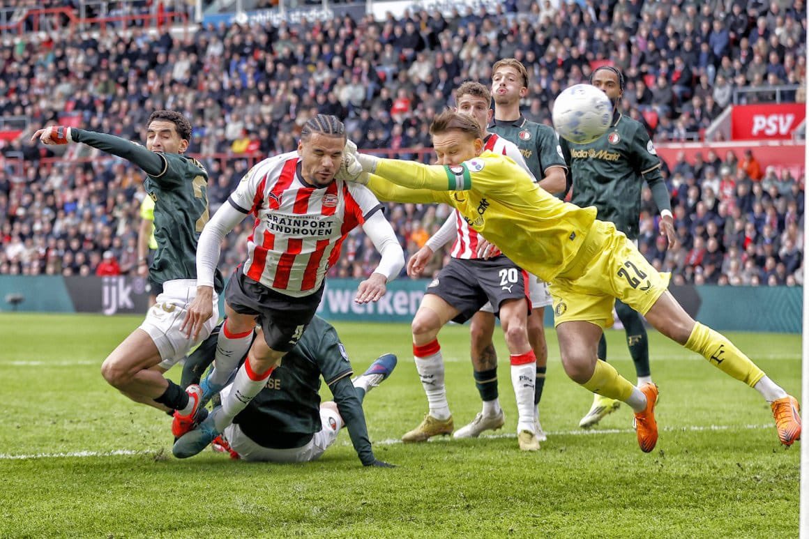 HET HAD DE BAL MOETEN WEZEN!