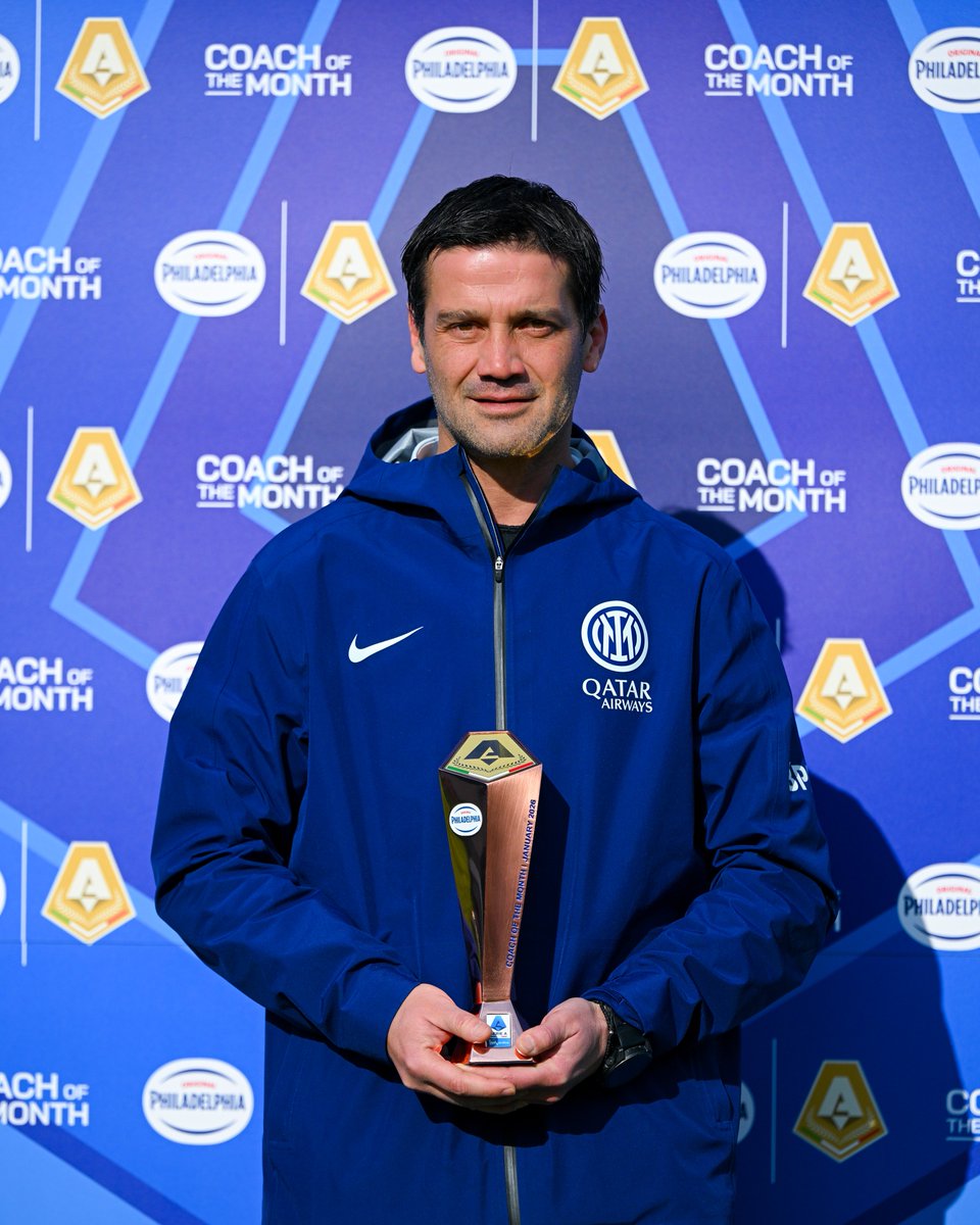 SerieA's tweet image. Cristian Chivu Philadelphia Coach of the month - gennaio 📸🏆