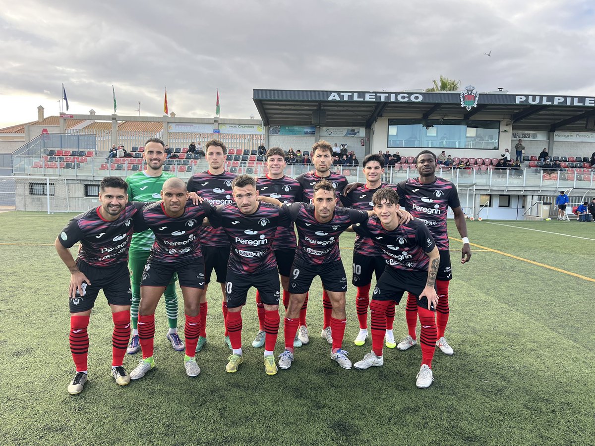 ¡Final del partido en el San Miguel de Pulpi! 

Sumamos +3 gracias a los goles de Cristo García y Raúl Morales.

Pulpileño 2-0 Muleño

#VamosPulpileño 🔴⚫️