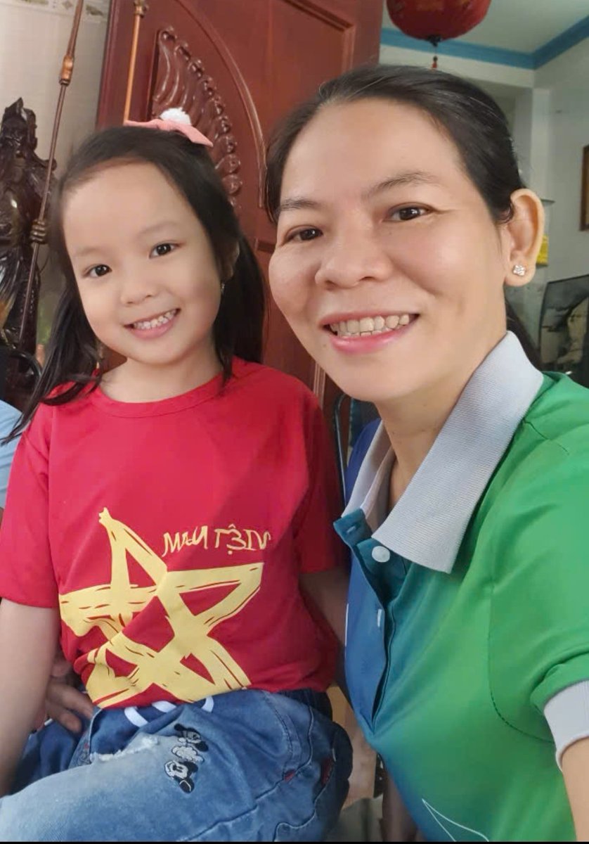 Lâu lắm rồi mới làm cú đêm...
Ai cũng hỏi làm sao để có 1 em bé khỏe mạnh, vui vẻ và hoạt ngôn. Với mình đó là hành trình mang thai mẹ vui khỏe và trọn vẹn tuổi thơ bên con 😍
1 chiếc em bé heo vàng 2019 giao lưu cùng các bạn cùng trang lứa nè!