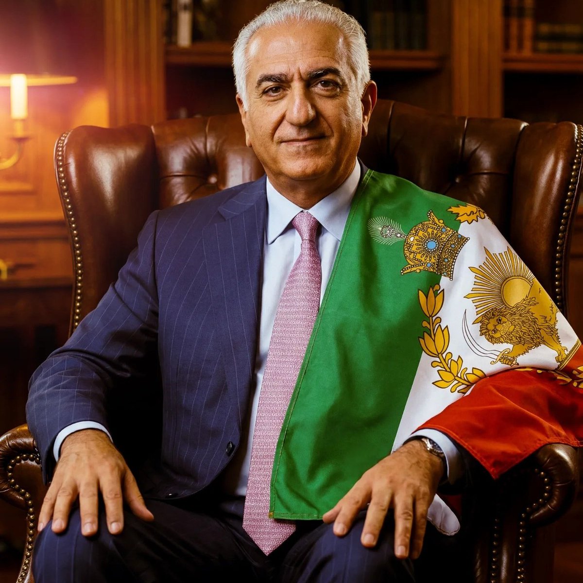 iranA7788's tweet photo. زیر این توییت یه #جاویدشاه بزارید پادشاهی خواه های دیگه رو پیداکنید. صفحه هارو خوب چک کنید و فالو کنید. 

همدیگه رو حمایت کنید و قوی تر بشید. 

#انقلاب_شیروخورشید https://t.co/kpPHX6MKTN