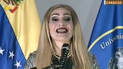 Y
LA
DESTITUCIÓN 
DE
ESTA.PERRA.PA' CUANDO?