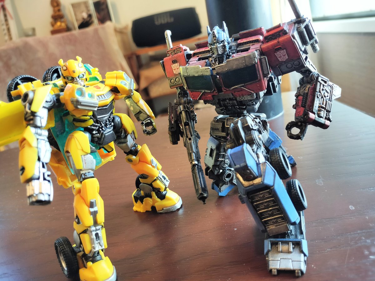 ビースト覚醒の放映時に出ていたメインラインの2人。
改めて、駄目な所と良いところがはっきりしているなという印象。
なので、良いところを伸ばしてあげると、愛おしさが倍増の美味しい玩具ですなあ☺