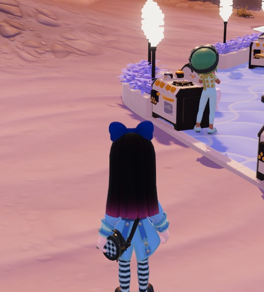 queimaram
queimaram minha comida de evento

essa pessoa tirou a comida do forno que não estava pronta e queimou
queimou a minha comida de evento
com itens de evento

eu irei queimar tudo da vida dessa pessoa.