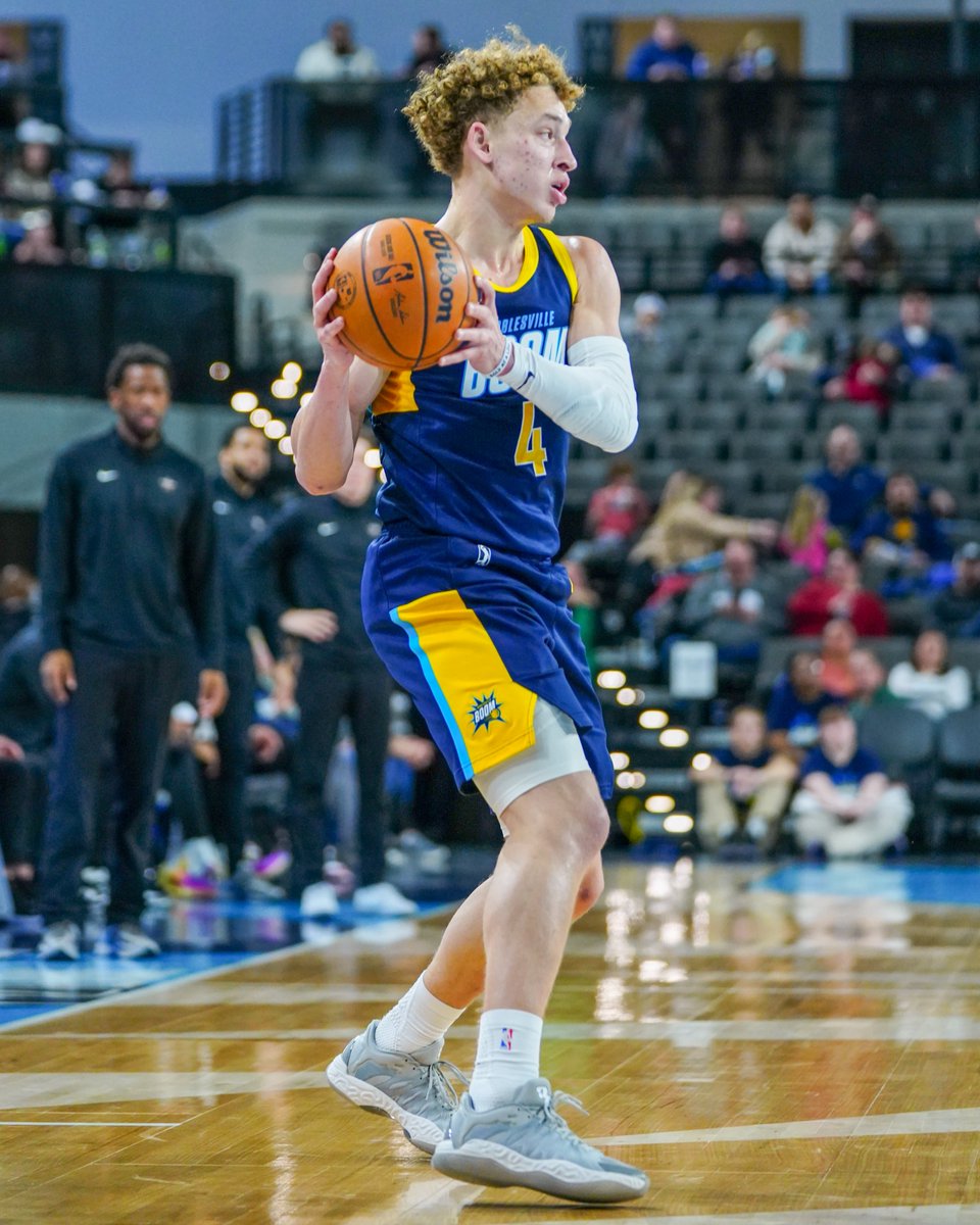 noblesvilleboom's tweet image. Taelon Peter in the win on @Pacers Night:

19 PTS | 6 3PM | 4 REB | 2 STL

💥