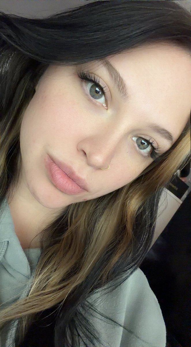 Ash 🌸 tweet media