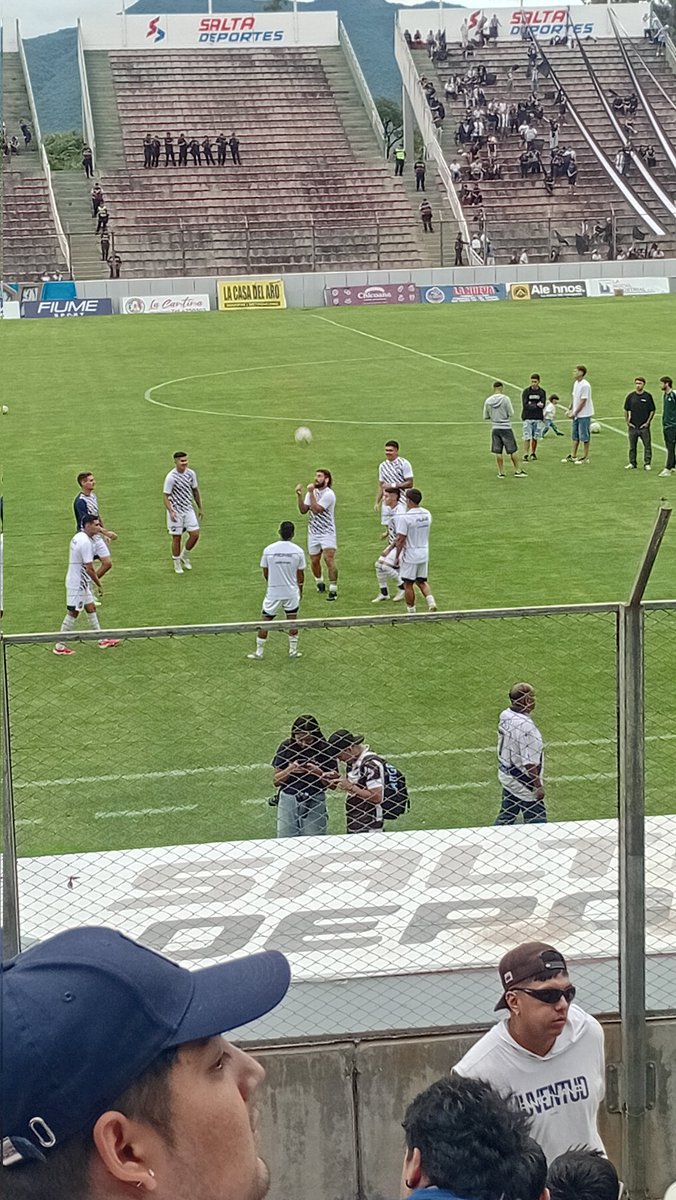 Mi unico héroe en este lío