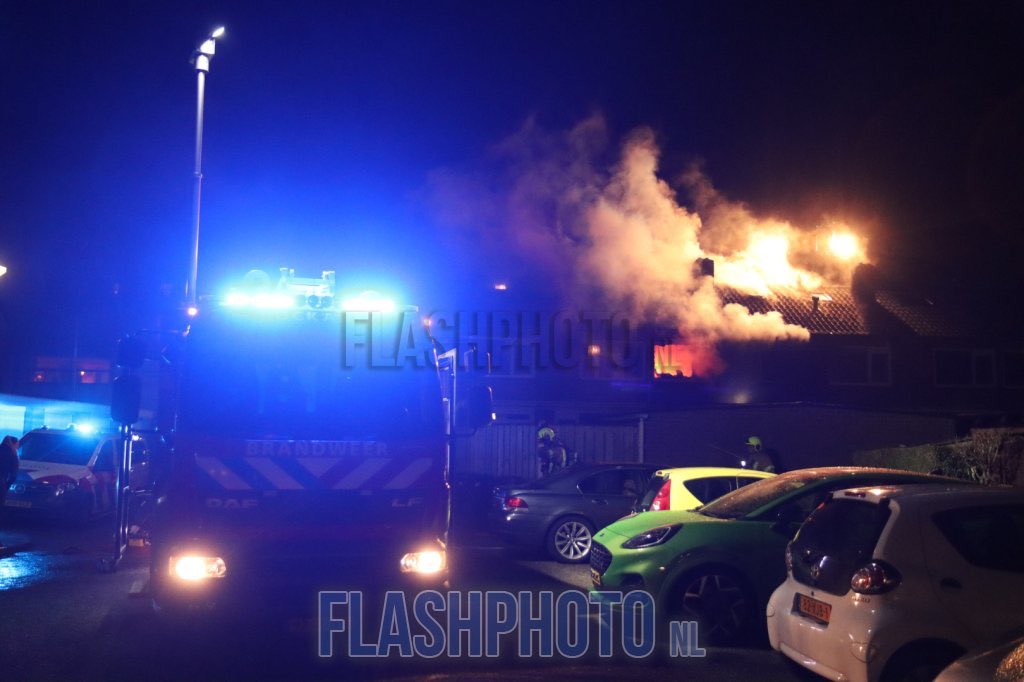 Grote brand verwoest woning in Rockanje