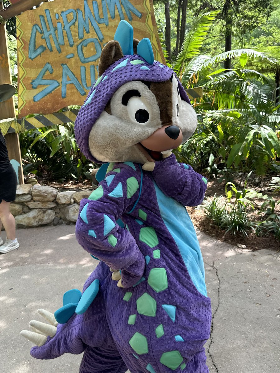 The loss of my life. Rip dinoland and my beloved chipmunkosaurus