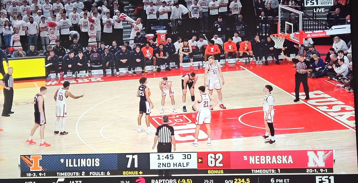 GoBlueAZ2's tweet image. Ah man, couldn't of happened to a more deserving fanbase recently. You really hate to see it @WolverineCorner