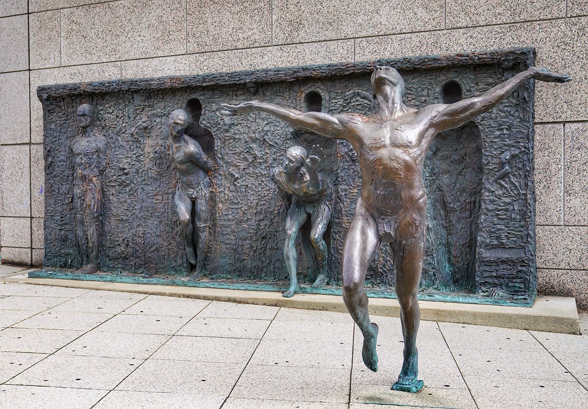 FreedomSculptur's tweet photo. National Freedom Day, Feb. 1, commemorates freedom from slavery and honors the signing of the joint House and Senate resolution by Pres. Abraham Lincoln on Feb. 1, 1865—legislation that later became the 13th Amendment to the US Constitution.

Freedom sculpture by Zenos Frudakis. https://t.co/gO5TOBW1wy