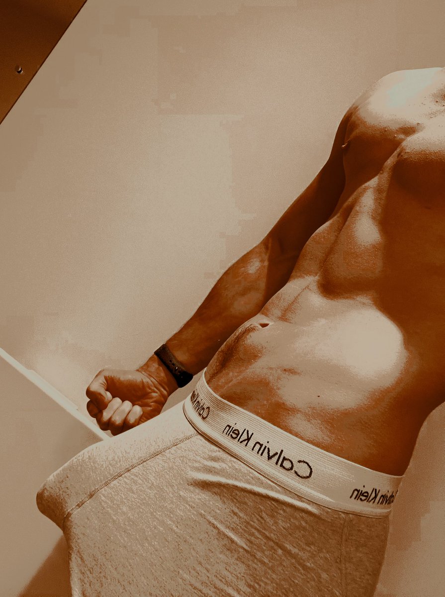 ʲᵒʰⁿⁿʸ 𝑠𝑡𝑜𝑟m ঌ . ˎˊ˗ .ᐟ tweet media