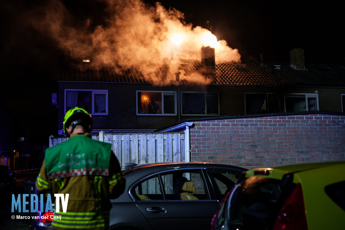 Grote uitslaande brand in woning Rockanje