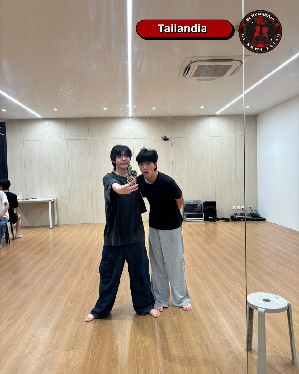 BLNEWSLATAM's tweet image. #WhenOrangesFall #AlmondProgress #KenPaul  #blnewslatam

¡El dulce aroma del éxito! Arrancan los talleres de "When Oranges Fall" 🍊

¡Arrancan los talleres de "When Oranges Fall"! 🎬 AlmondProgress revela la increíble química del elenco y la esperada dupla KenPaul. 🍊✨